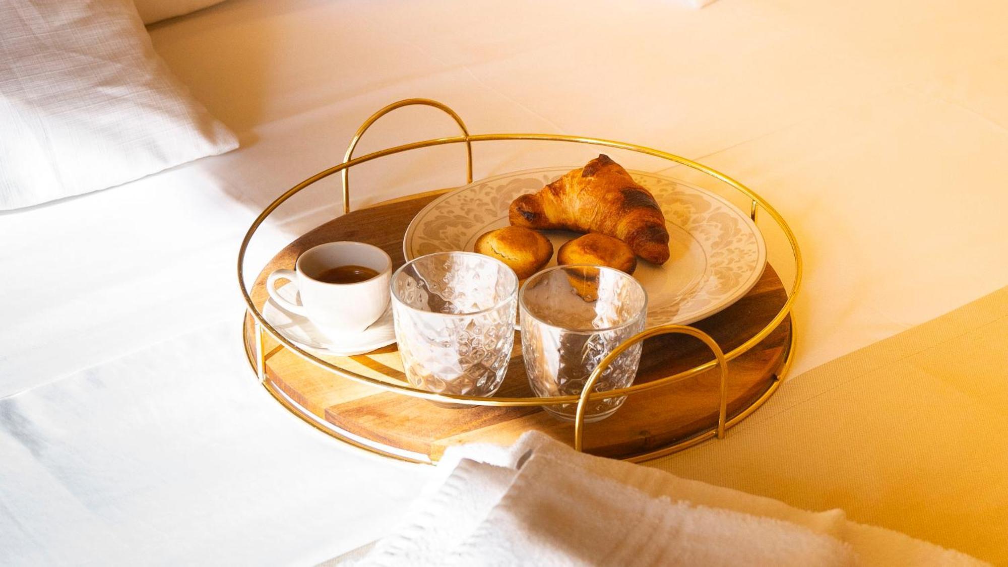 Palazzo Insula Bed & Breakfast Галиполи Екстериор снимка