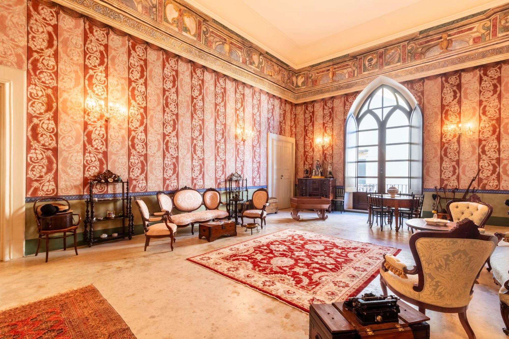 Palazzo Insula Bed & Breakfast Галиполи Екстериор снимка